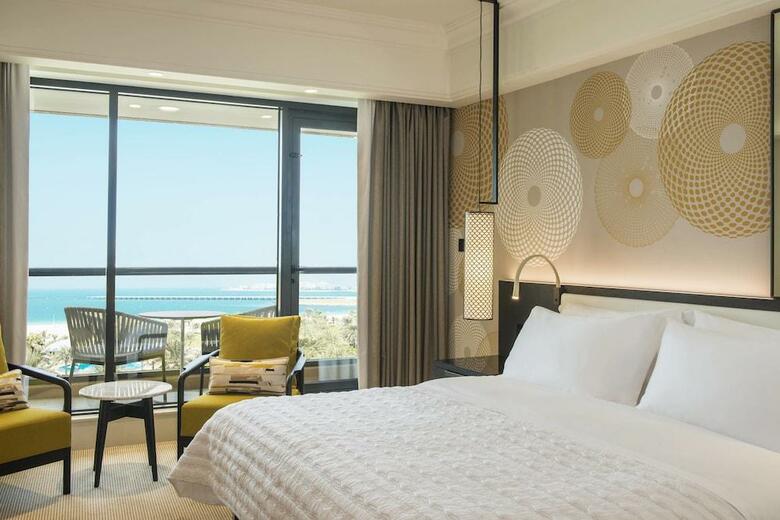 Hotel Le Royal Meridien Beach Resort And Spa