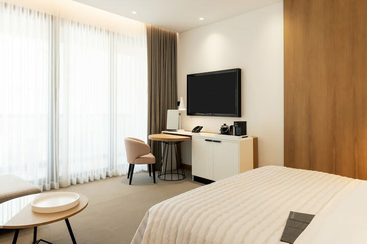 Hotel Le Royal Meridien Beach Resort And Spa