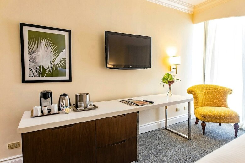 The Courtleigh Hotel