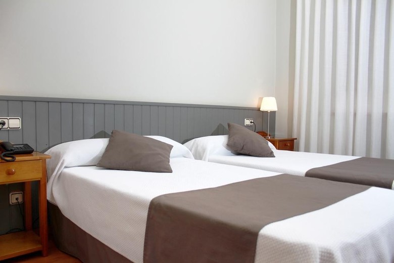 Hotel Isabel de Segura