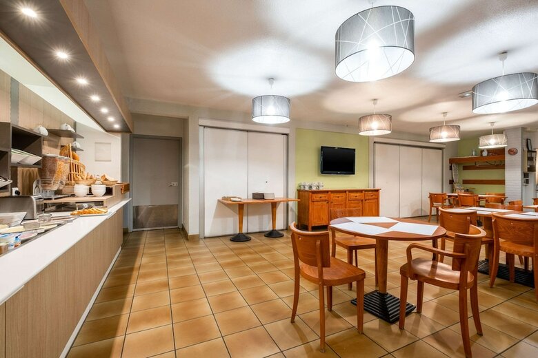 Comfort Hotel Lille Lomme