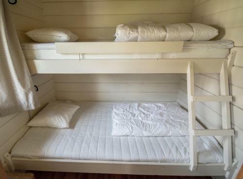 Grande Hytteutleige Og Camping
