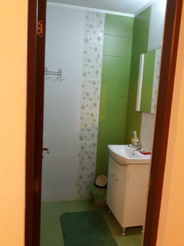 Hostal Pensiunea Covaciu