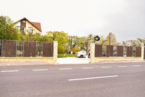 Hostal Guesthouse Stupina