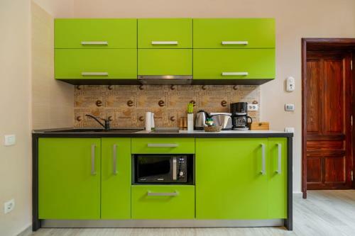 Select City Center Apartments