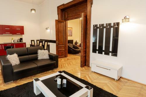 Select City Center Apartments