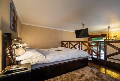 Select City Center Apartments