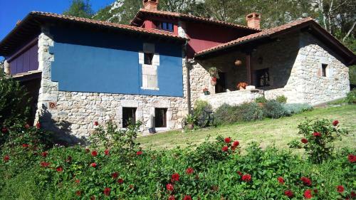 Agroturismo Casas Rurales El Corberu