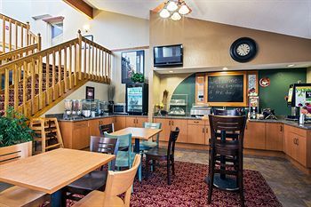 Hotel Americinn Of Ham Lake