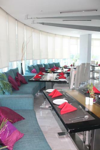 Hotel The Theme, Jaipur