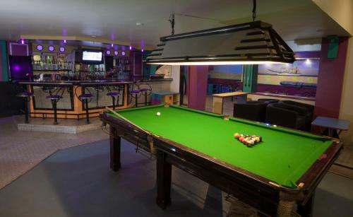 Hotel The Club