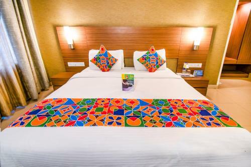 Hotel Sadanand Regency