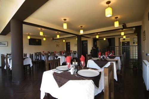 Hostal Pensiunea Oficial