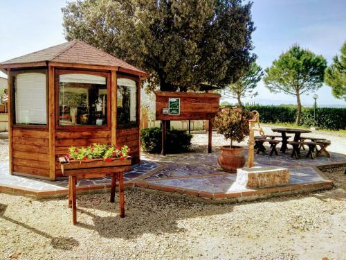 Hostal Terra Dei Santi Country House