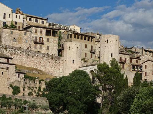 Hostal Terra Dei Santi Country House