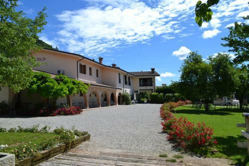 Hostal Agriturismo La Dolza