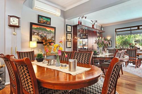Hostal 40 Winks Guest House Green Point