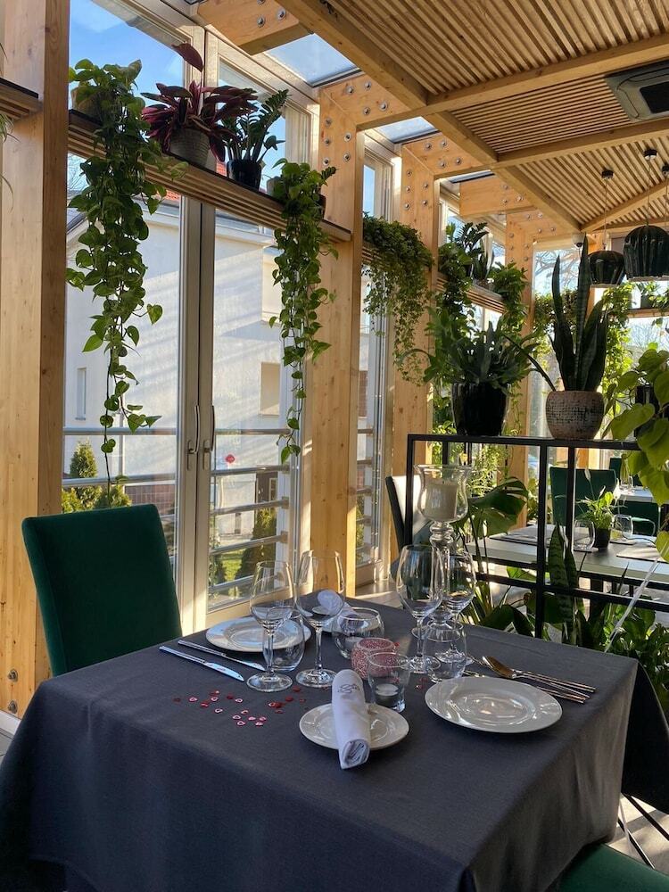 Platinum Palace Residence Boutique Hotel