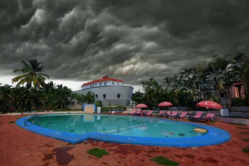 Hotel The Byke Old Anchor - A Beach Front Resort