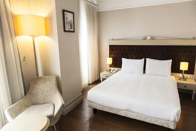 Hotel Faros Old City