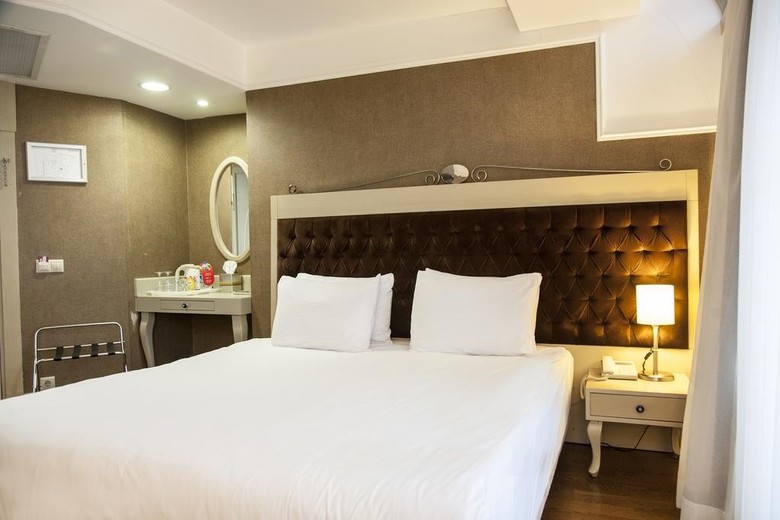Hotel Faros Old City