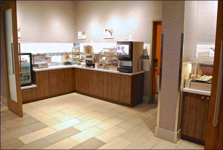 Hotel Holiday Inn Express Airport
