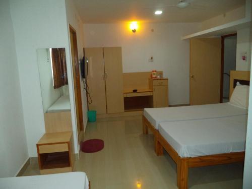 Hostal Samrat Guest House