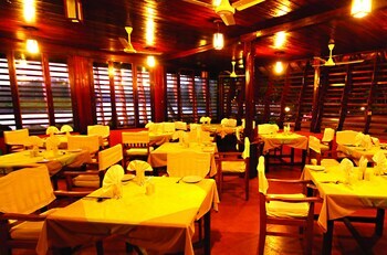Hotel Beach And Lake Ayurvedic Resort
