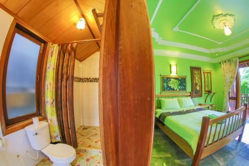 Natural Bungalows