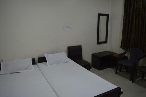 Lodge Hotel Satkar
