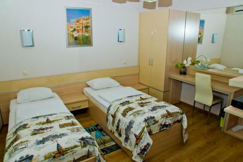 Hotel Merkuriy