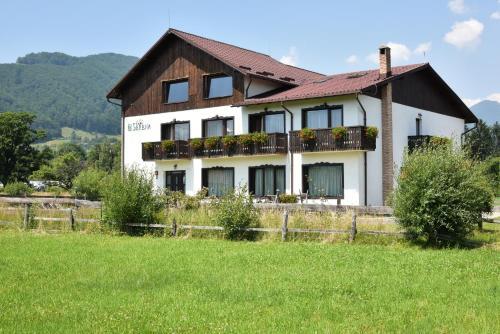 Hostal Serena Guesthouse Bran