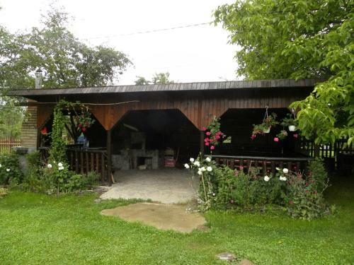 Hostal Pensiunea Cerbul Carpatin