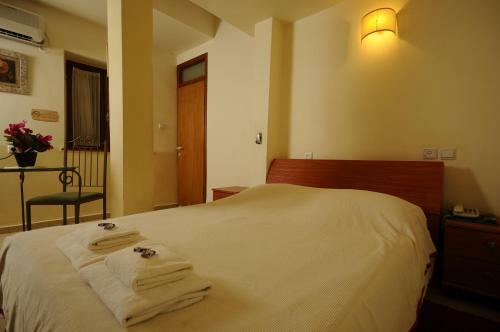 Hapina-shel-michal Hotel