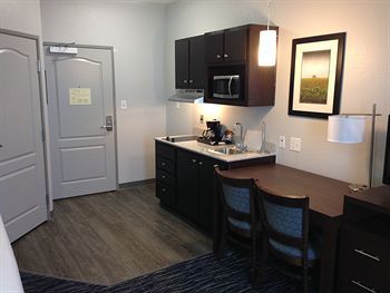 Hotel Hawthorn Suites By Wyndham San Angelo