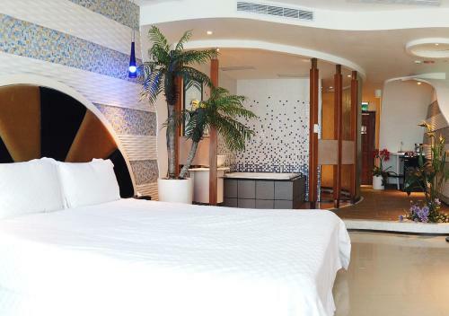 Hotel White House Beach Resort