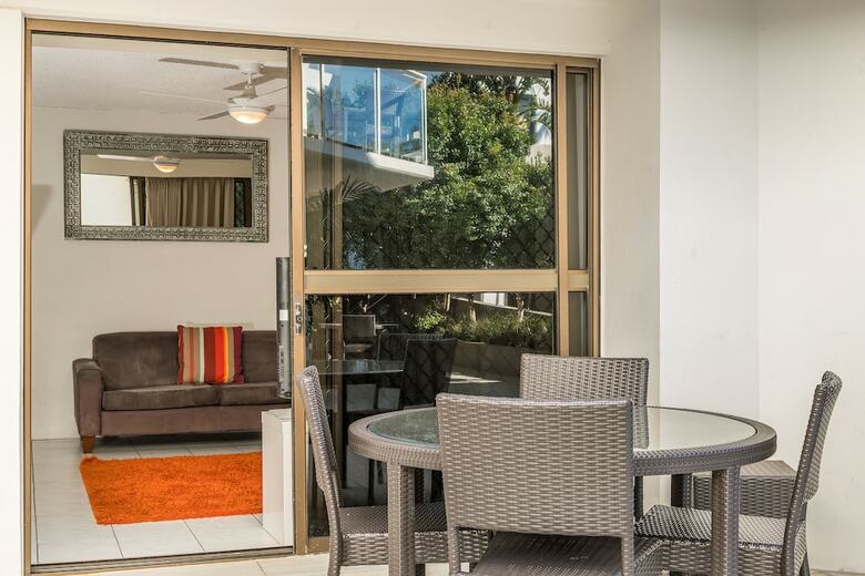 Aparthotel Bayview Beachfront Apartments