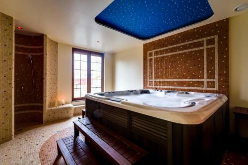 Hotel Konrad�wka