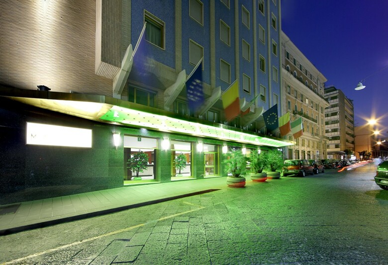 Hotel Exe Majestic
