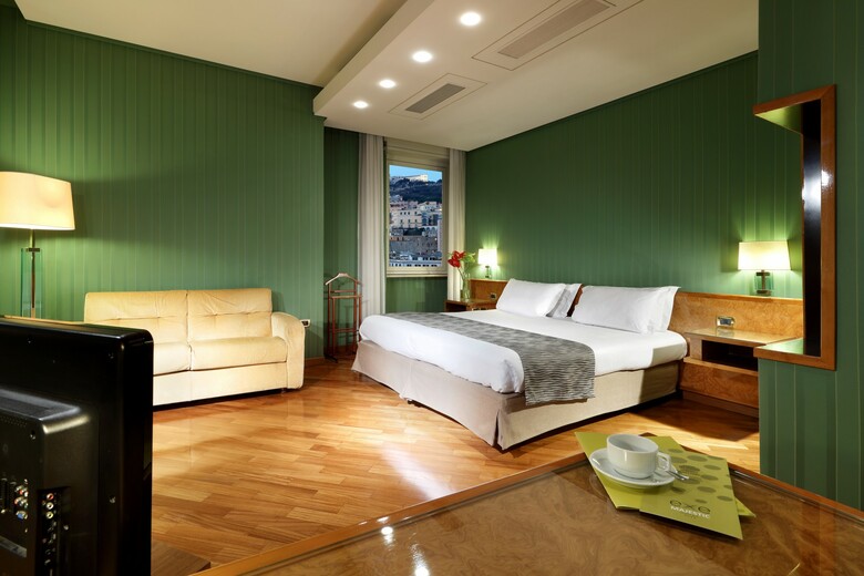 Hotel Exe Majestic