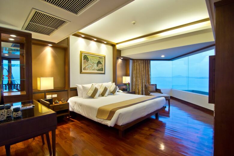 Hotel Royal Cliff Grand