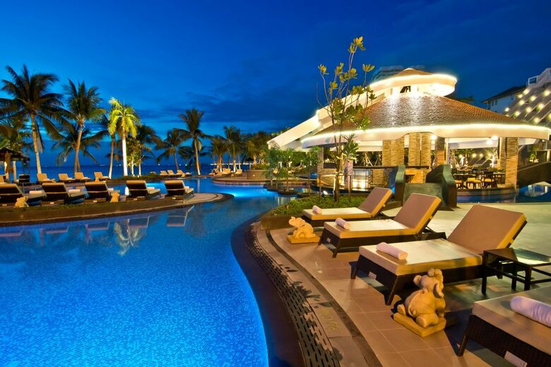 Hotel Royal Cliff Grand