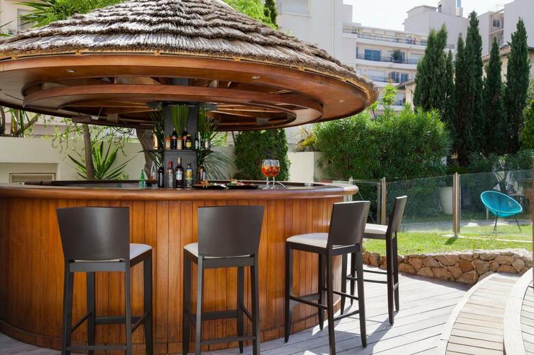 Hotel Neh� Suites Cannes Croisette