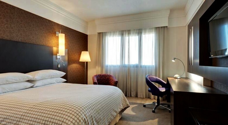 Hotel Four Points By Sheraton Curitiba