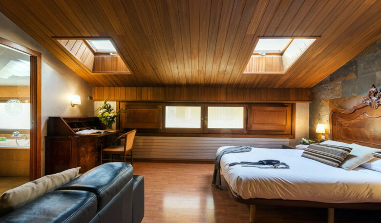 Hotel Els Ca�adors