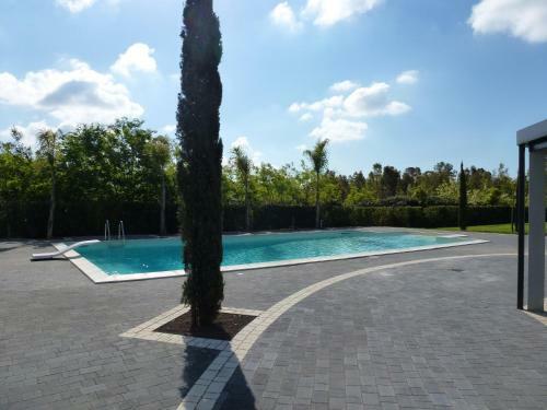 Casale Delle Ronde B&B