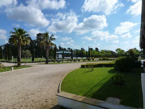 Casale Delle Ronde B&B