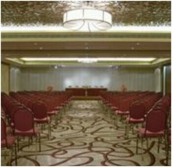 The Gateway Hotel M G Road