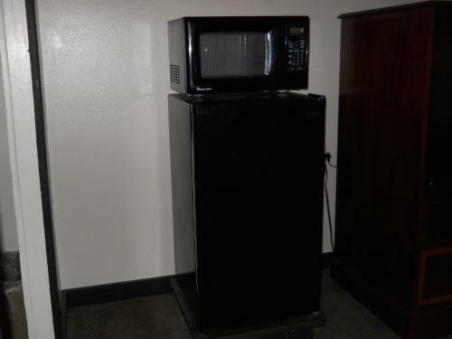 Value Inn Motel - Oak Creek