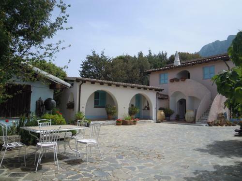Agroturismo Camisadu